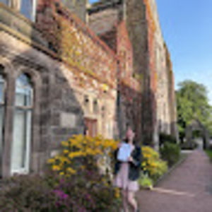 Meet your Posher, Savanna